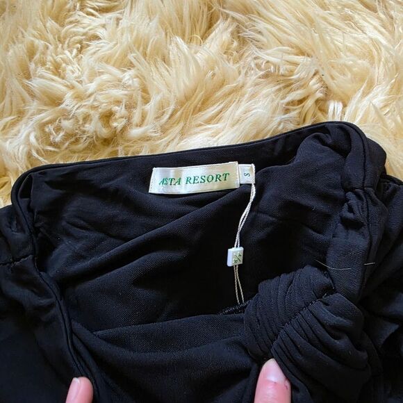 Asta Resort Black Chloe Mini Skirt And Penelope One Shoulder Top Set Small - Picture 6 of 12